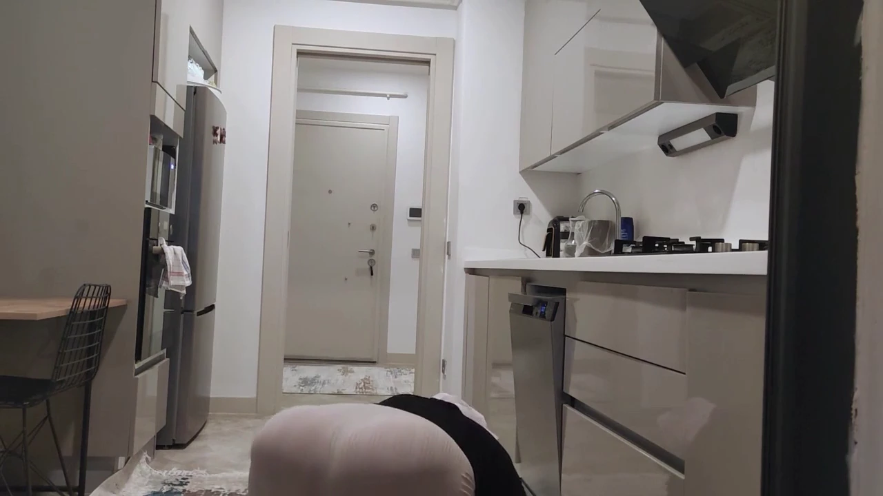 Watch I caught my mom with other guy, i caught my aunt bathroom, I caught my lesbian sis, i caught my wife fucking porn movies and download Caught, Random Guy, Mom streaming porn to your phone